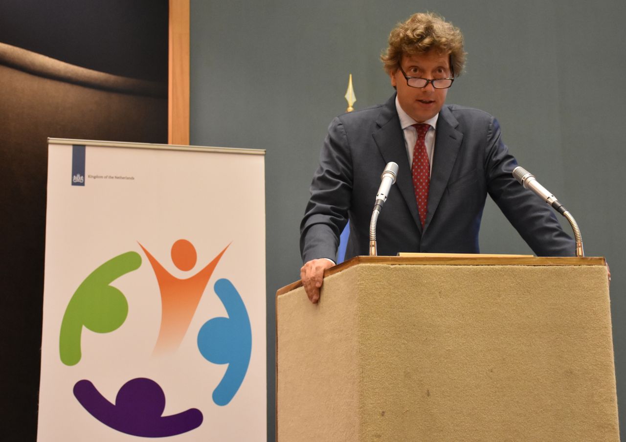 Pieter Jan Kleiweg de Zwaan, Deputy-Director General of the Netherlands Ministry of Foreign Affairs1